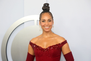 Alicia Keys to Headline ‘8Wonder Winter 2025: Symphony of Stars’ in Hanoi