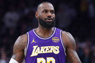 LeBron James left out of All-Star starters selection for first time since 2003 - 04