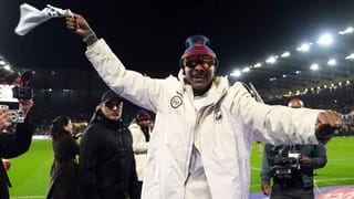 Snoop Dogg Turned a Swansea Office Canteen into a One‑Hour Surprise Gig