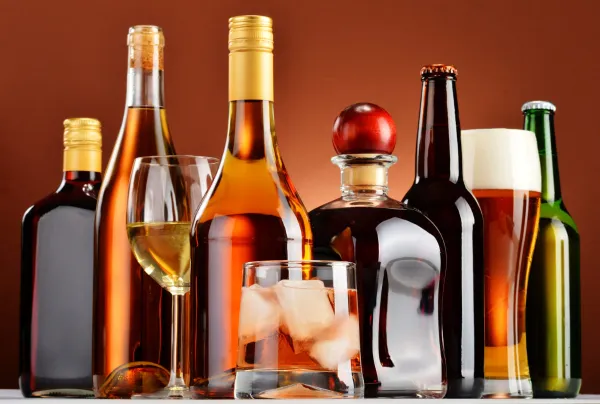 Surgeon General calls for new alcohol labels to warn Americans of cancer risk