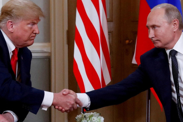 Trump, Putin to have 'discussion' on Ukraine this week