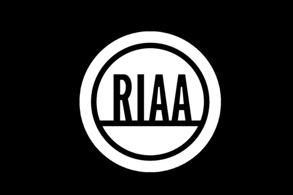 U.S. Recorded Music Revenue Hits $5.6B at Midyear as Paid Subscriptions Top 100 Million: RIAA