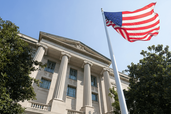 U.S. dismisses eight immigration judges in New York