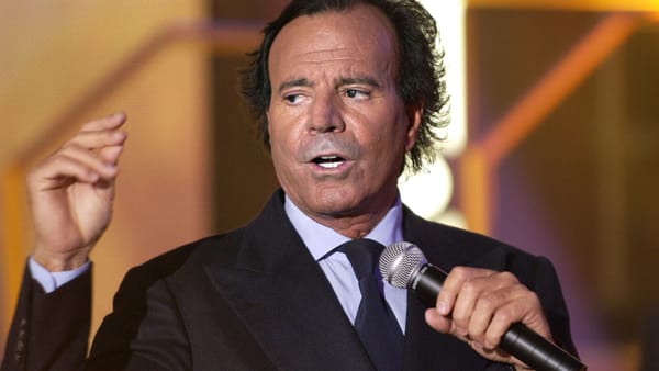 Spanish Prosecutors Examine Sexual Assault Allegations Against Julio Iglesias